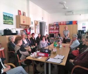 Edukacija osobnih asistenata i korisnika